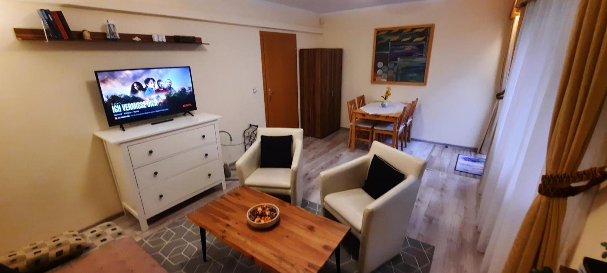 Pool Apartments Karlovy Vary Luaran gambar